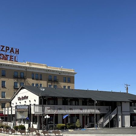 Jim Butler Inn & Suites Tonopah Exterior photo